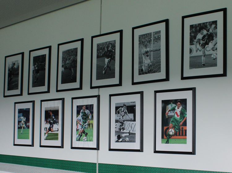 Legendenbilder in der VIP-Loge Stadiontour Rapid Allianz Stadion Weststadion